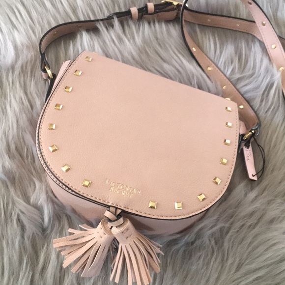 Victoria's Secret Handbags - 🌟🌟HP🌟🌟6.26.18 Girl Boss Party! 🆕 VScrossbody
